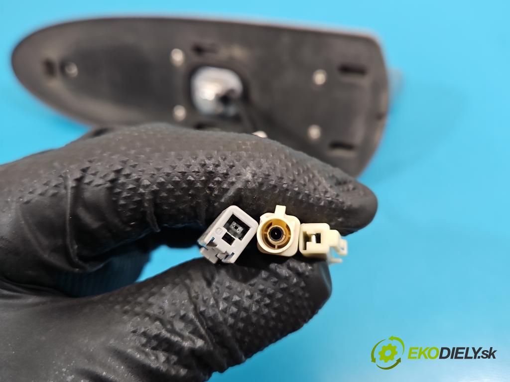 Mitsubishi Eclipse Cross  1.5 T 163 HP manual 120 kW 1499 cm3 5- Antena