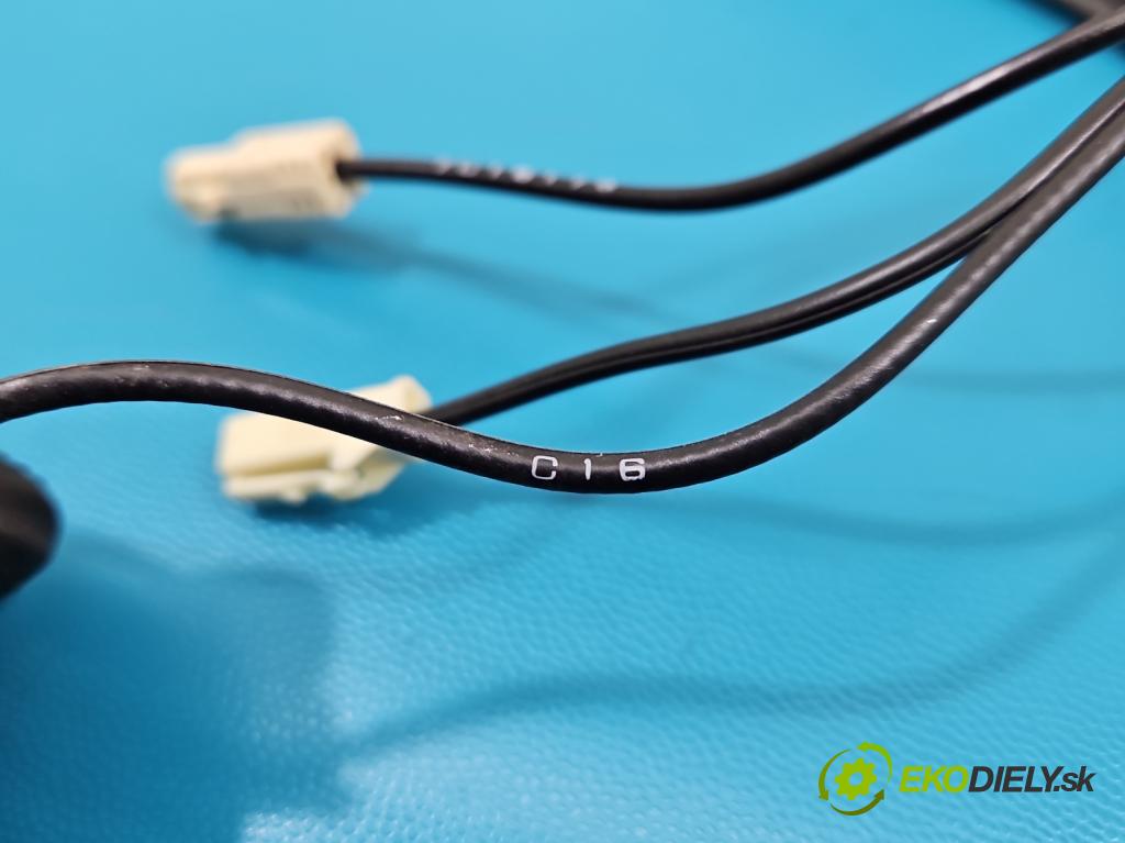 Mitsubishi Eclipse Cross  1.5 T 163 HP manual 120 kW 1499 cm3 5- Antena