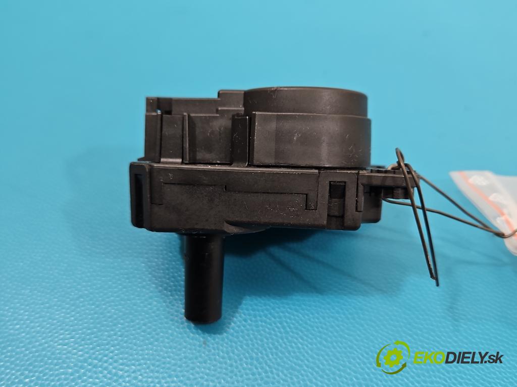 Mitsubishi Eclipse Cross  1.5 T 163 HP manual 120 kW 1499 cm3 5- motor: kúrenia 1812175C