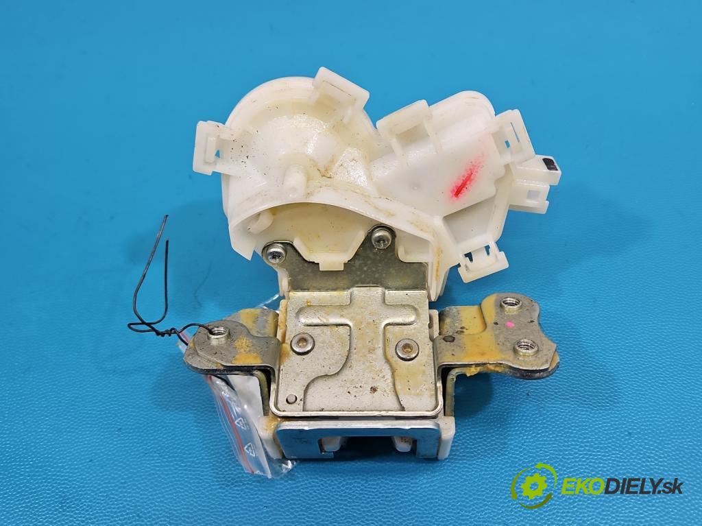 Mitsubishi Eclipse Cross  1.5 T 163 hp manual 120 kW 1499 cm3 5- zámek kufrových dveří zadní