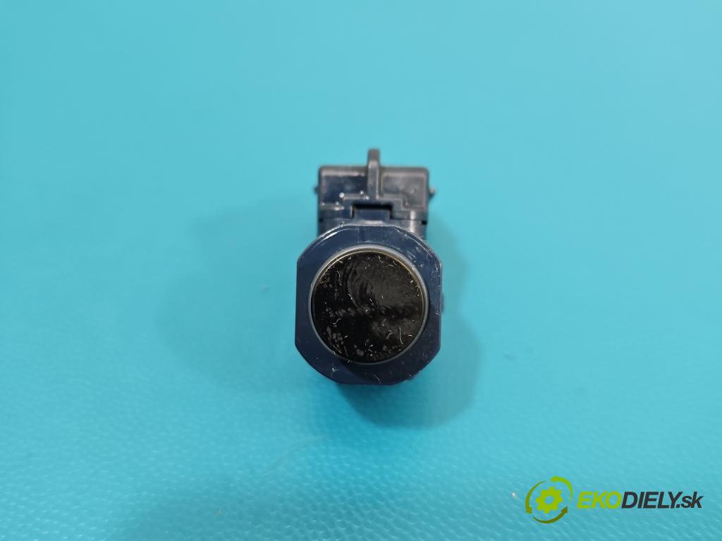 Mitsubishi Eclipse Cross  1.5 T 163 HP manual 120 kW 1499 cm3 5- snímač parkovaní: 990C75