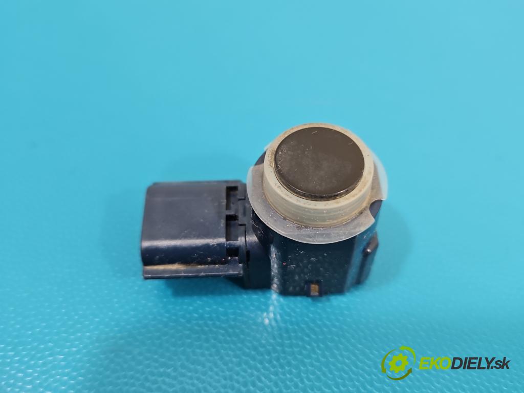 Mitsubishi Eclipse Cross  1.5 T 163 HP manual 120 kW 1499 cm3 5- snímač parkovaní: 990C61