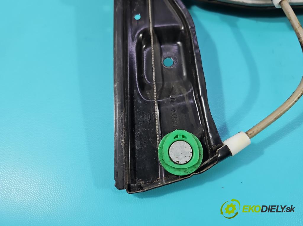 Vw Golf plus 1.4 TSI 122 hp manual 90 kW 1390 cm3 5- mechanismus stahování přední levý 5K0959793A