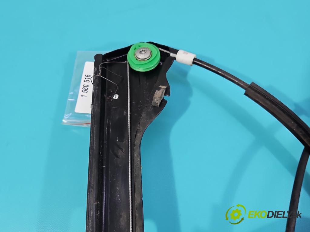 Vw Golf plus 1.4 TSI 122 hp manual 90 kW 1390 cm3 5- mechanismus stahování přední levý 5K0959793A