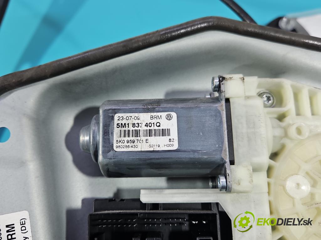 Vw Golf plus 1.4 TSI 122 hp manual 90 kW 1390 cm3 5- mechanismus stahování přední levý 5K0959793A