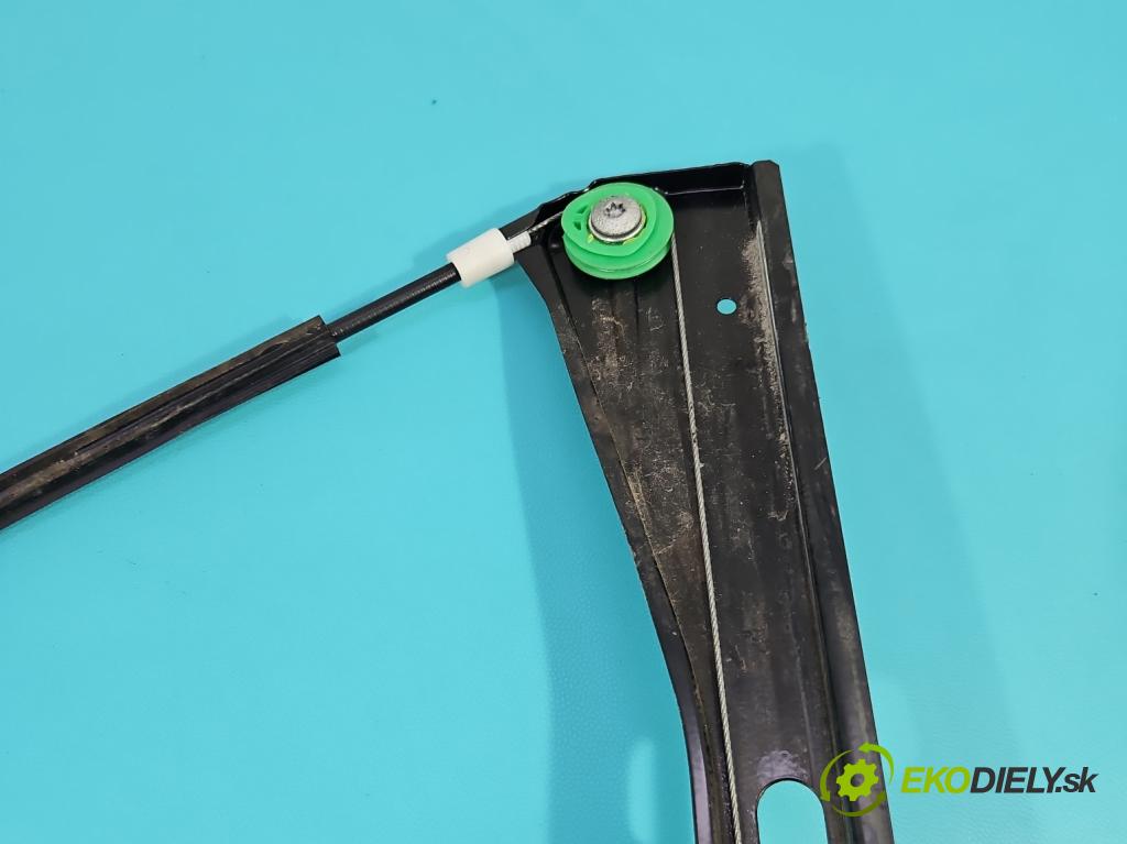 Vw Golf plus 1.4 TSI 122 hp manual 90 kW 1390 cm3 5- mechanismus stahování přední levý 5K0959793A