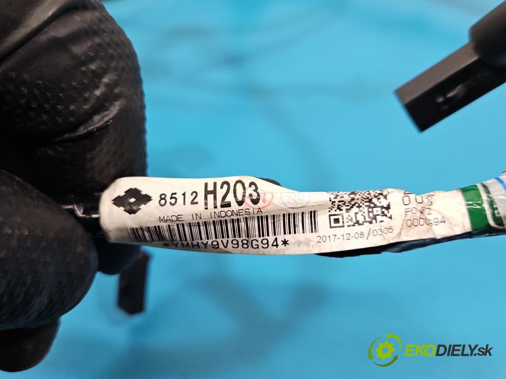 Mitsubishi Eclipse Cross  1.5 T 163 HP manual 120 kW 1499 cm3 5- Zväzok: kufrové dvere zadné 8512H203