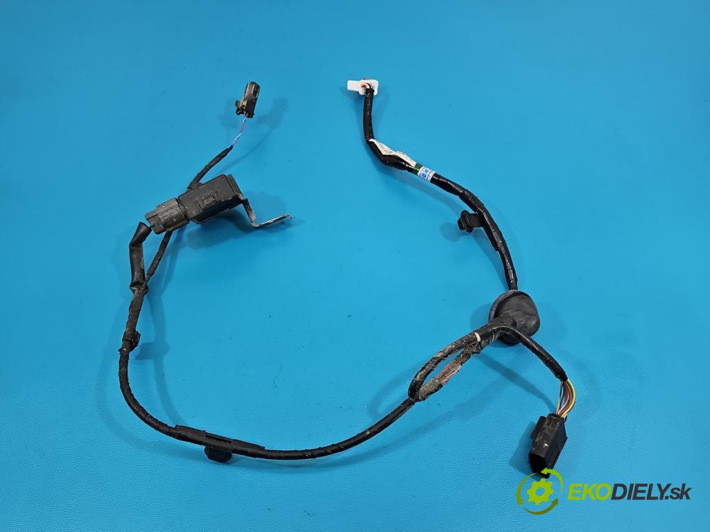 Mitsubishi Eclipse Cross  1.5 T 163 HP manual 120 kW 1499 cm3 5- Zväzok: ostatné G8D-640M-BUZ