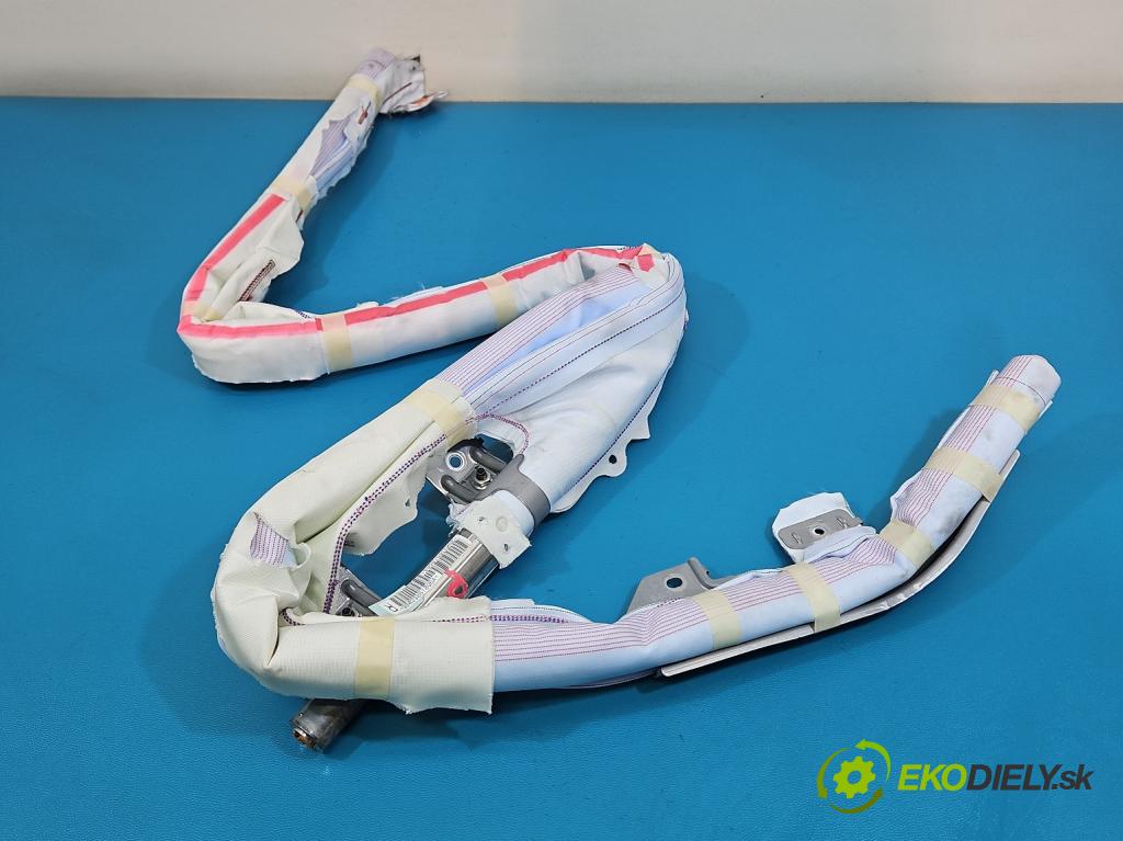 Mitsubishi Eclipse Cross  1.5 T 163 HP manual 120 kW 1499 cm3 5- clona pravé 9B0238618Q6A