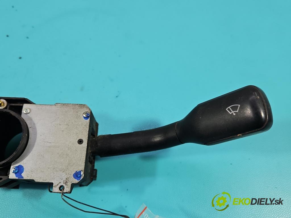 Audi 80 B4 1991-1994 1.9 tdi 90 HP manual 66 kW 1896 cm3 5- prepínač komplex: 443953513H (Prepínacie páčky pod volantom)