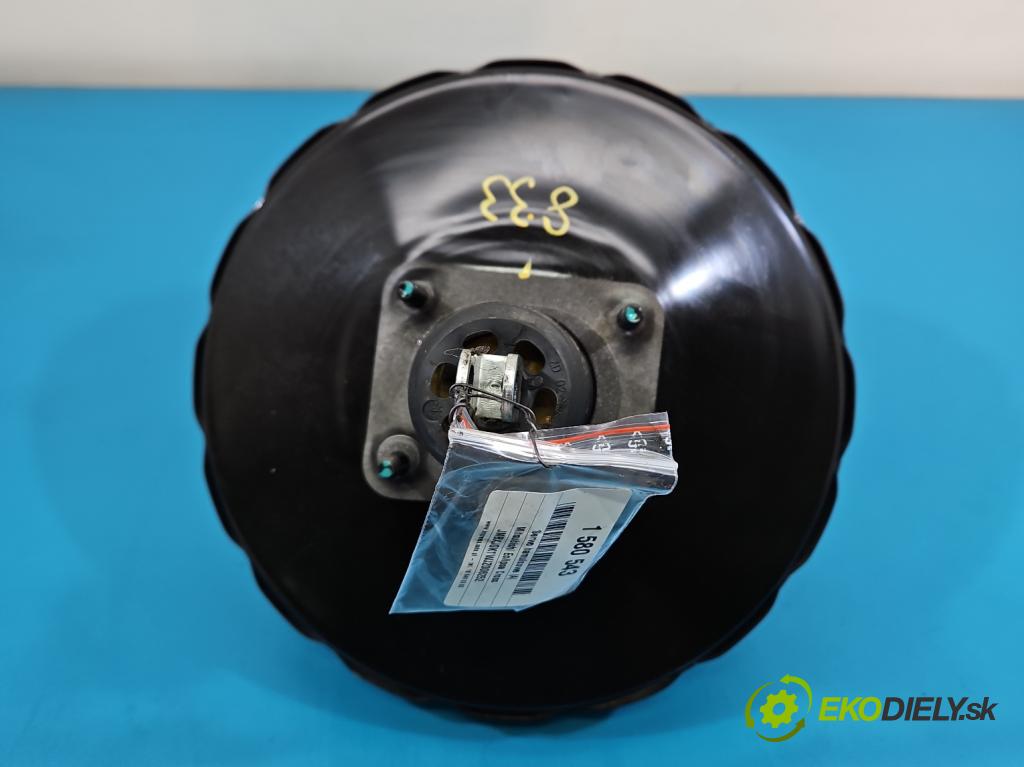 Mitsubishi Eclipse Cross  1.5 T 163 hp manual 120 kW 1499 cm3 5- servo posilovač 4680A215