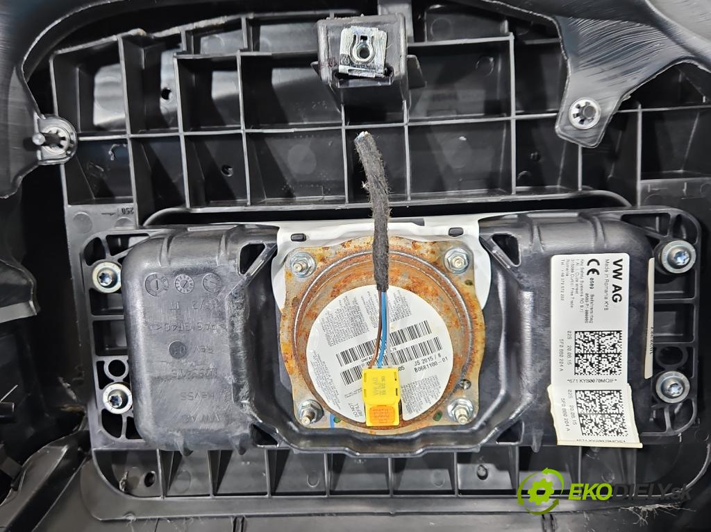 Seat Leon III 2012-2020 2.0 tdi 150 hp manual 110 kW 1968 cm3 5- kokpit,přistrojova deska