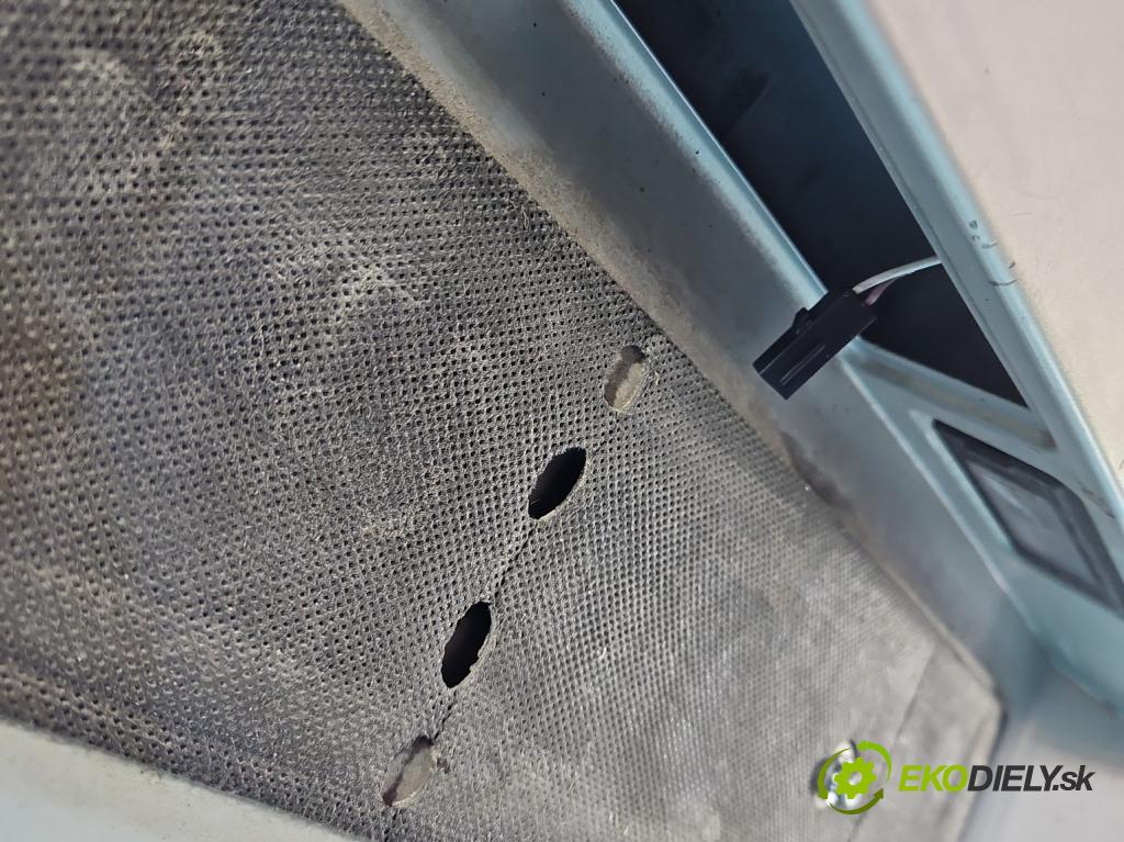 Vw Golf plus 1.4 TSI 122 HP manual 90 kW 1390 cm3 5- zadna kufor  (Kapota zadná (kufor))