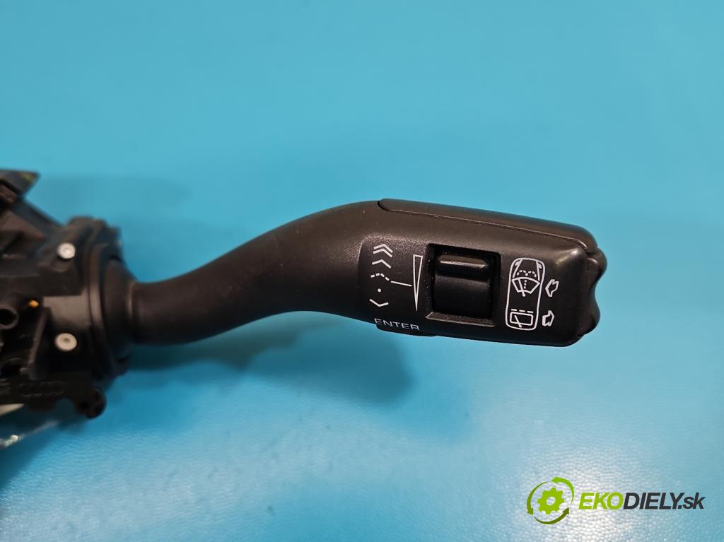 Porsche Cayenne I 2002-2010 4.5 V8 340KM: automatic 250 kW 4511 cm3 5- prepínač komplex: 7L5953549C (Prepínacie páčky pod volantom)