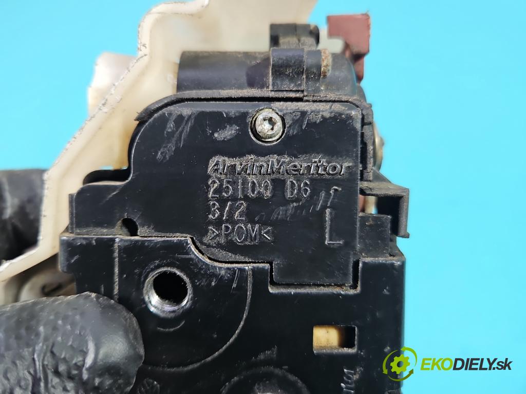 Porsche Cayenne I 2002-2010 4.5 V8 340KM: automatic 250 kW 4511 cm3 5- zámok predné ľavý 7L0837089