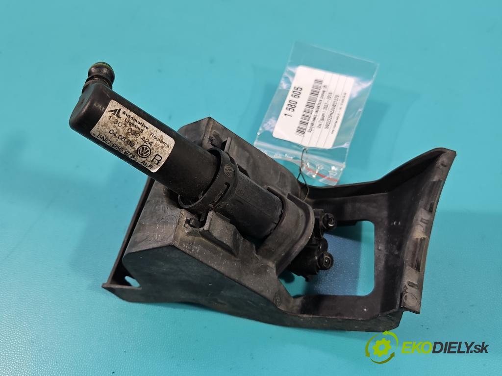 Vw Tiguan I 2007-2016 1.4 TSI 150 HP manual 110 kW 1390 cm3 5- ostrekovač reflektor: pravý 5N0955978