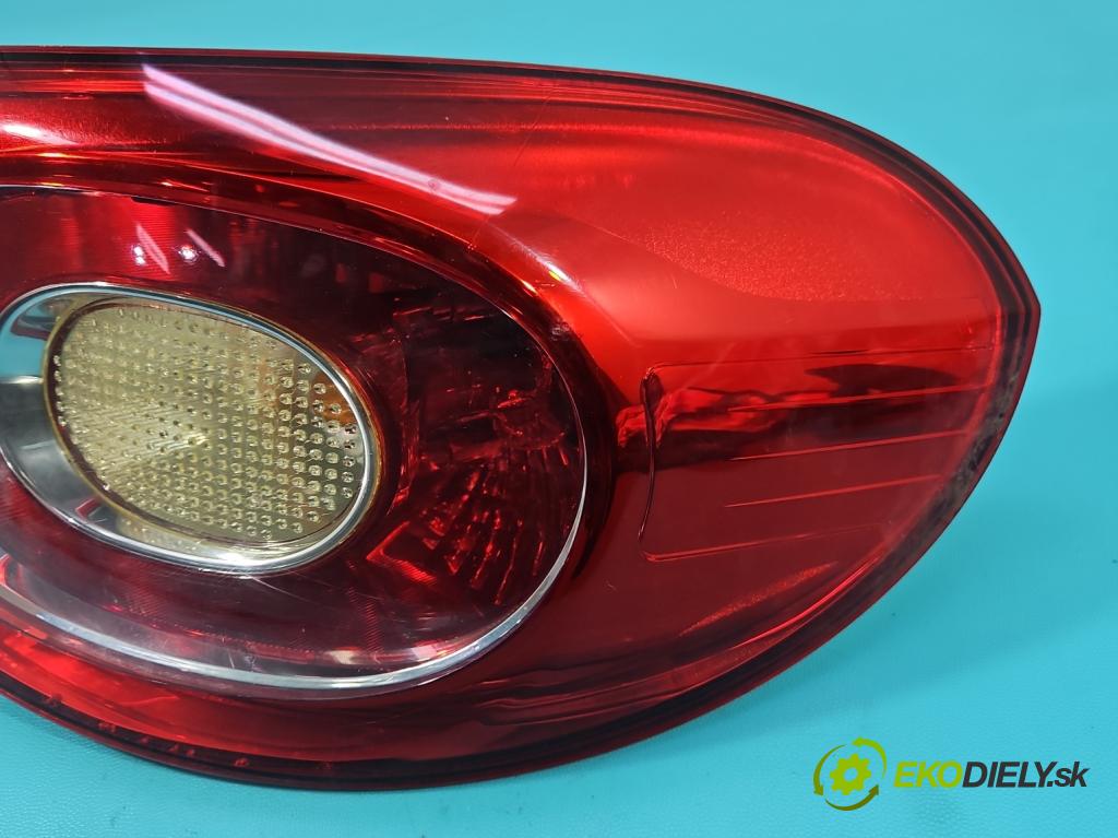 Vw Tiguan I 2007-2016 1.4 TSI 150 HP manual 110 kW 1390 cm3 5- svetlo / reflektor zadné pravé 5N0945096H (Kľučka dverí ostatné)