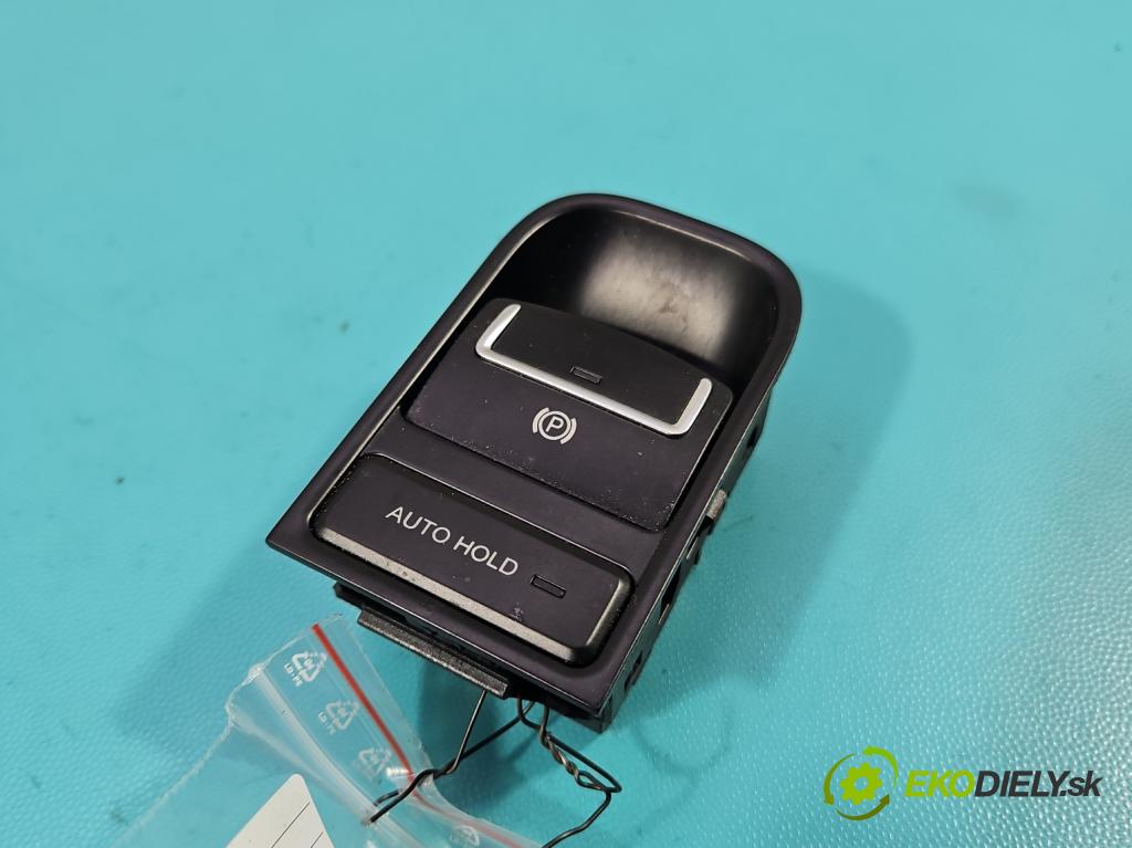 Vw Tiguan I 2007-2016 1.4 TSI 150 HP manual 110 kW 1390 cm3 5- prepínač brzda: ručný 5N0927225A (Prepínacie páčky pod volantom)