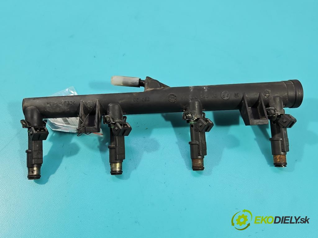 Peugeot 407 2.0 16V 136 HP manual 100 kW 1997 cm3 4- vstrek H00501F005A (Vstrekovač paliva)