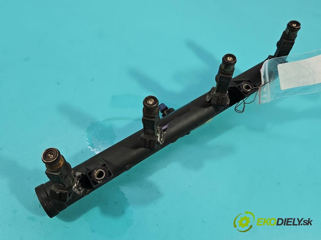 Peugeot 407 2.0 16V 136 HP manual 100 kW 1997 cm3 4- vstrek H00501F005A (Vstrekovač paliva)