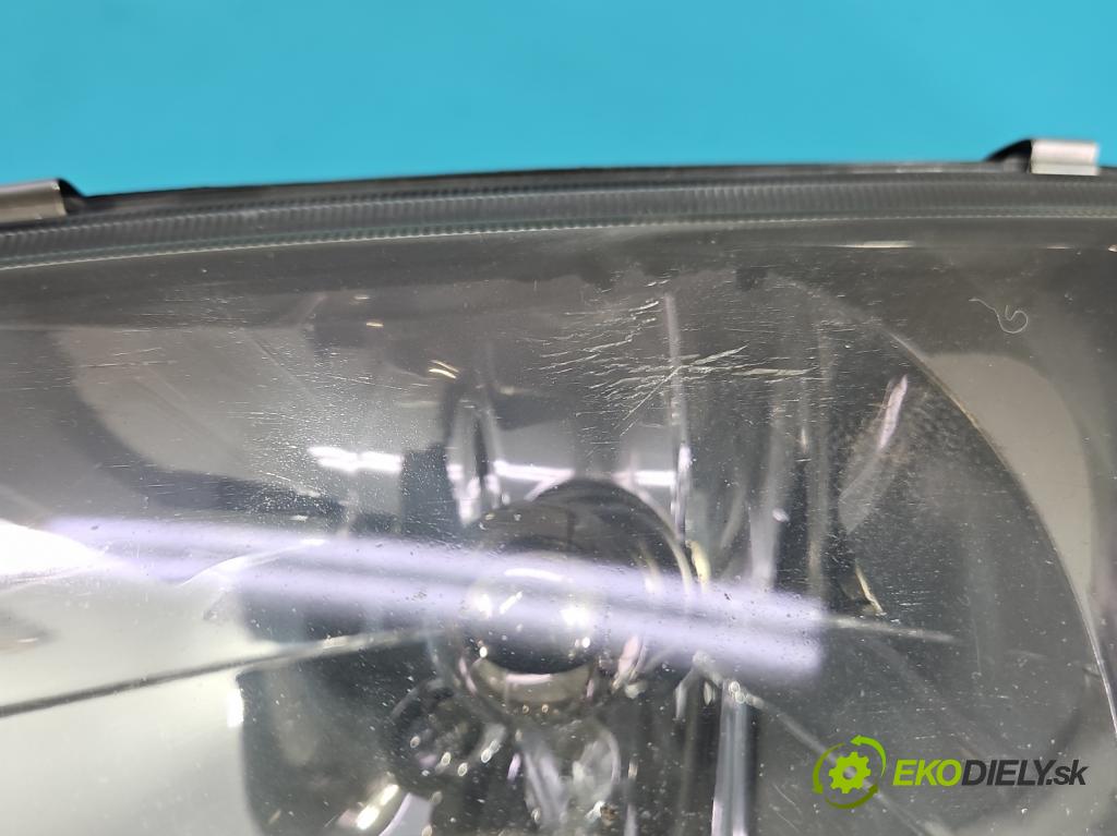 Mitsubishi Space star 1.6 16V 98 HP manual 72 kW 1584 cm3 5- Reflektor: ľavý  (Kľučka dverí ostatné)