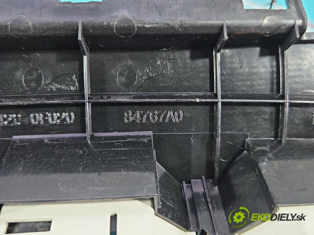 Toyota Verso 2009-2018 1.8 16V 147 HP automatic 108 kW 1798 cm3 5- panel kúrenia 55420-0F020