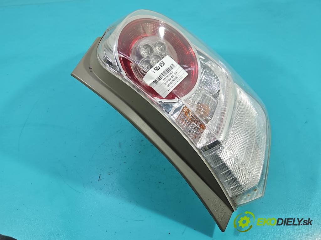 Toyota Verso 2009-2018 1.8 16V 147 HP automatic 108 kW 1798 cm3 5- svetlo / reflektor zadné pravé  (Kľučka dverí ostatné)