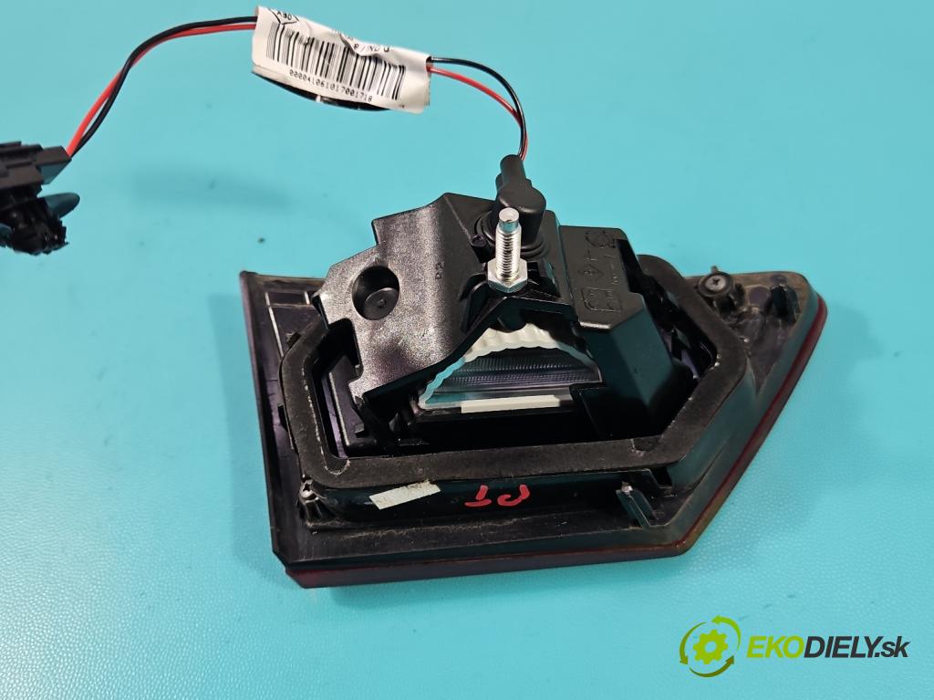 Renault Clio IV 2012-2020 1.2 16V 73 HP manual 54 kW 1149 cm3 5- svetlo / reflektor zadné pravé 265505796R (Kľučka dverí ostatné)