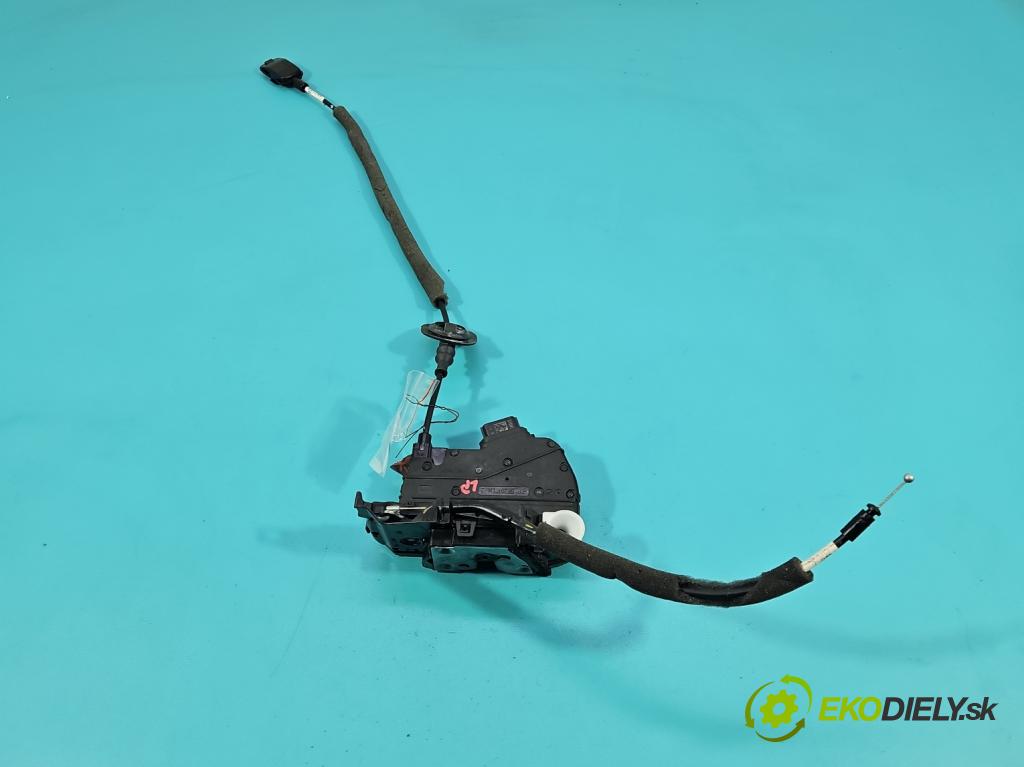 Renault Clio IV 2012-2020 1.2 16V 73 HP manual 54 kW 1149 cm3 5- zámok predné ľavý 805033000R