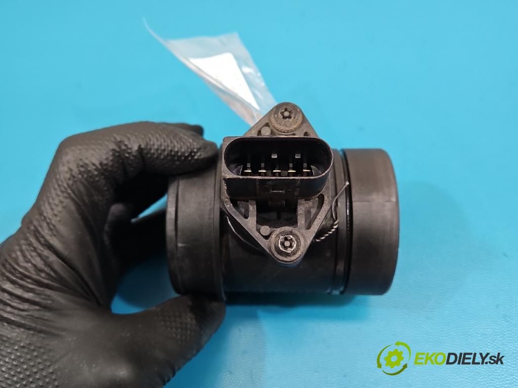 Porsche Cayenne I 2002-2010 4.5 V8 340KM: automatic 250 kW 4511 cm3 5- průtokoměr: 0281002435 (Váha vzduchu)