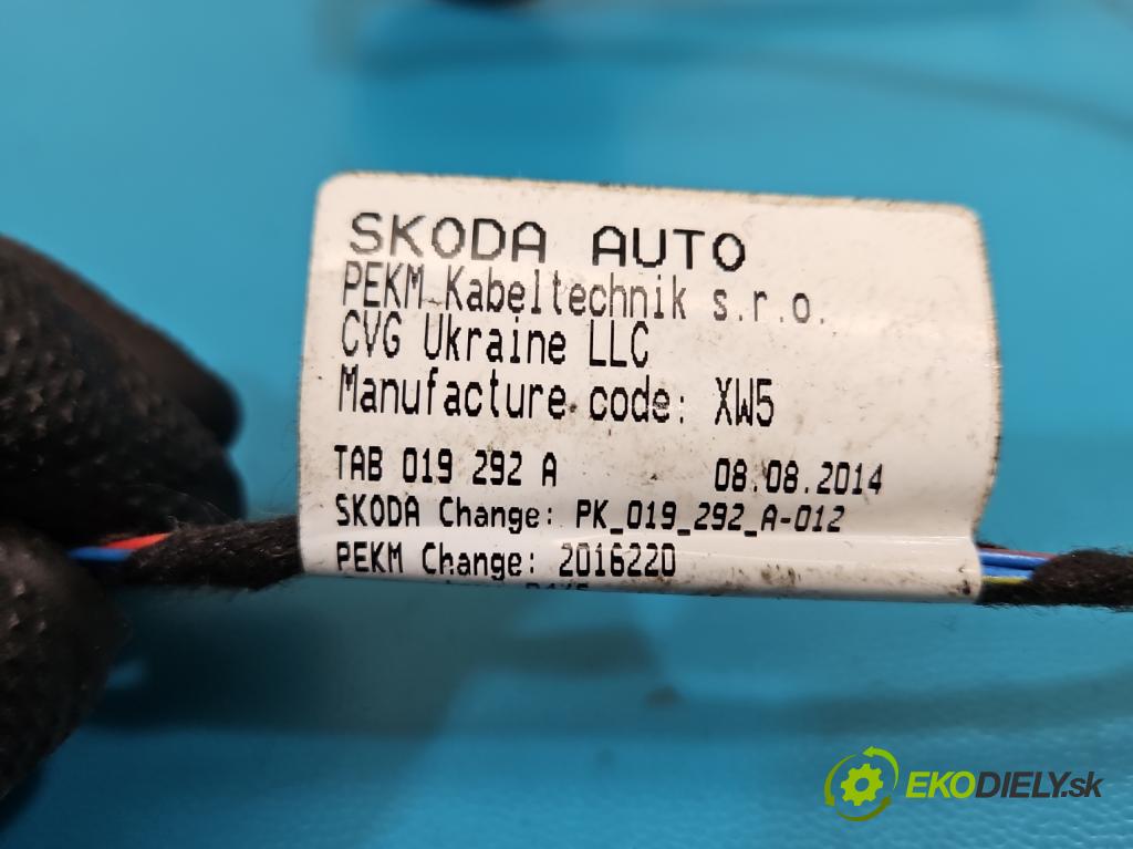 Skoda Octavia III 2013- 1.4 TSI 150 HP manual 110 kW 1395 cm3 5- snímač parkovaní: 5E0971104