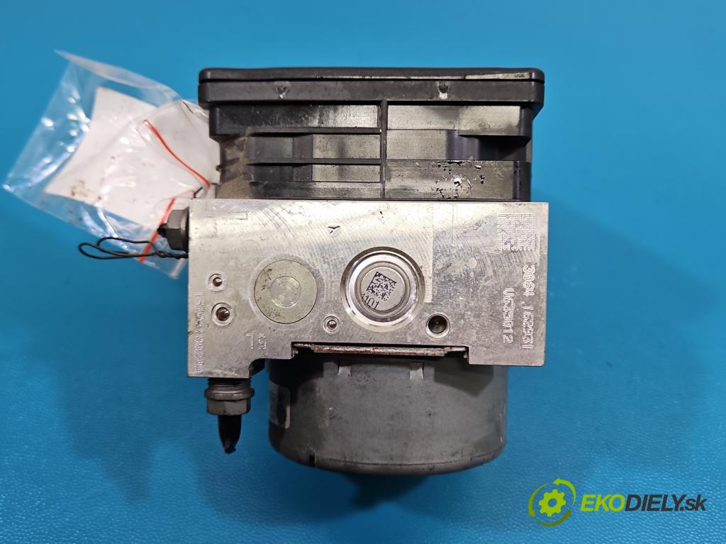 Skoda Octavia III 2013- 1.4 TSI 150 HP manual 110 kW 1395 cm3 5- čerpadlo abs 5Q0614517AQ (Pumpa ABS)