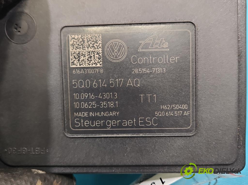 Skoda Octavia III 2013- 1.4 TSI 150 HP manual 110 kW 1395 cm3 5- čerpadlo abs 5Q0614517AQ (Pumpa ABS)