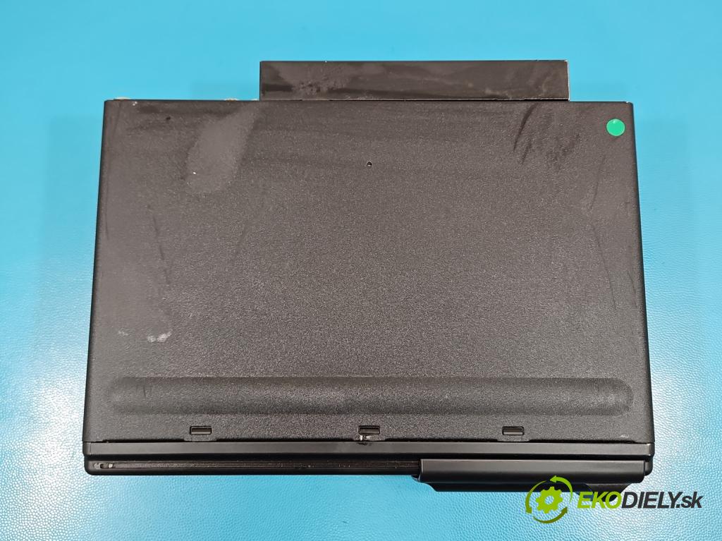 Porsche Cayenne I 2002-2010 4.5 V8 340KM: automatic 250 kW 4511 cm3 5- Menič: cd 7L5035111D (CD menič)