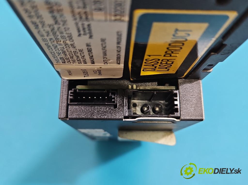 Porsche Cayenne I 2002-2010 4.5 V8 340KM: automatic 250 kW 4511 cm3 5- Menič: cd 7L5035111D (CD menič)