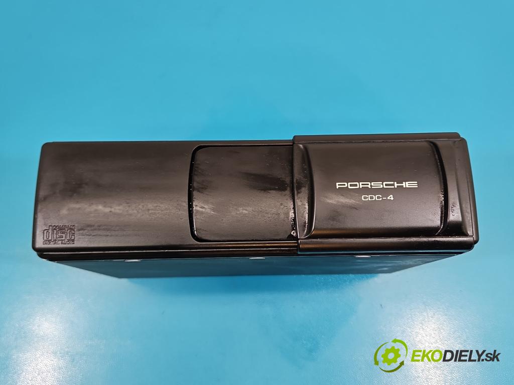 Porsche Cayenne I 2002-2010 4.5 V8 340KM: automatic 250 kW 4511 cm3 5- Menič: cd 7L5035111D (CD menič)