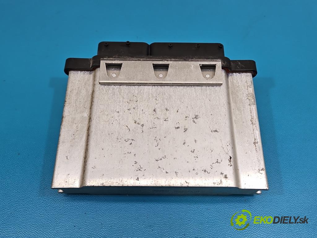 Skoda Octavia III 2013- 1.4 TSI 150 hp manual 110 kW 1395 cm3 5- řídící jednotka motoru 04E907309BH