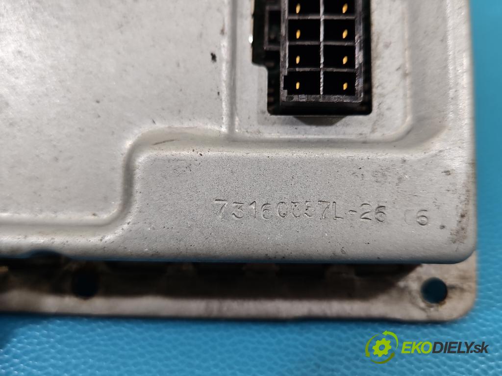 Porsche Cayenne I 2002-2010 4.5 V8 340KM automatic 250 kW 4511 cm3 5- měnič xenon 73160057L (Řídící jednotka xenonu)