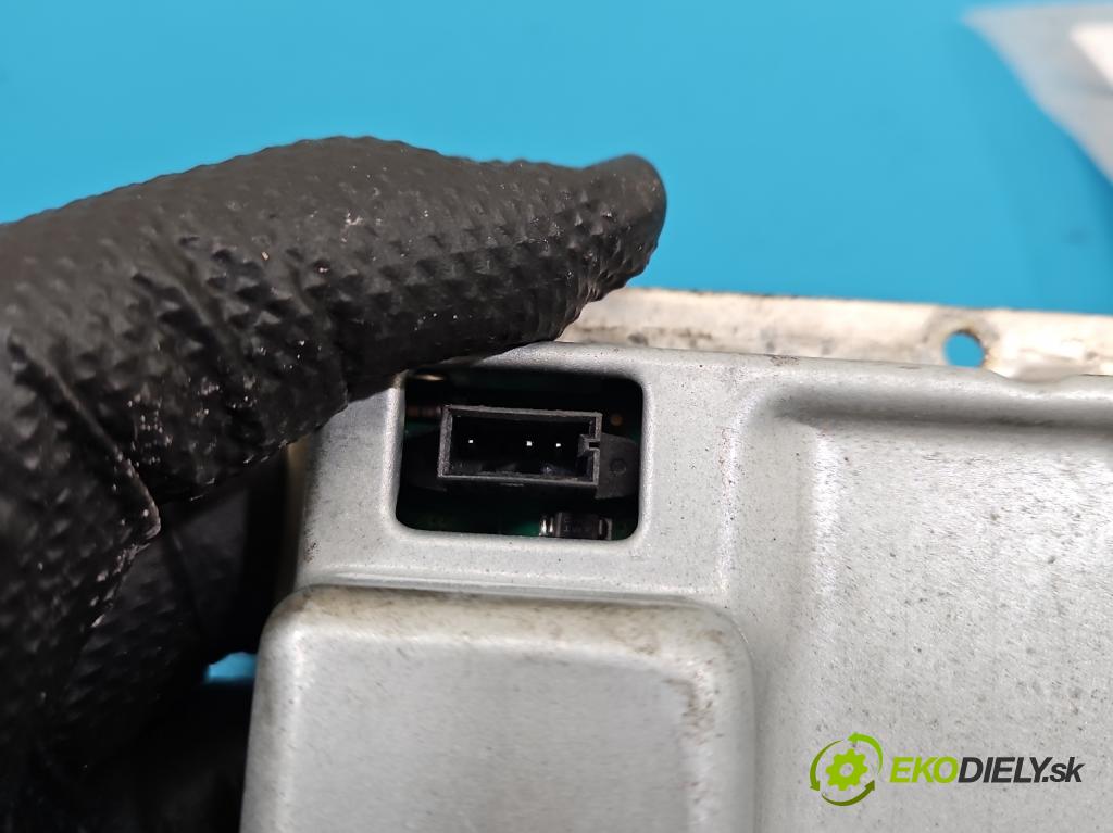 Porsche Cayenne I 2002-2010 4.5 V8 340KM automatic 250 kW 4511 cm3 5- měnič xenon 73160057L (Řídící jednotka xenonu)