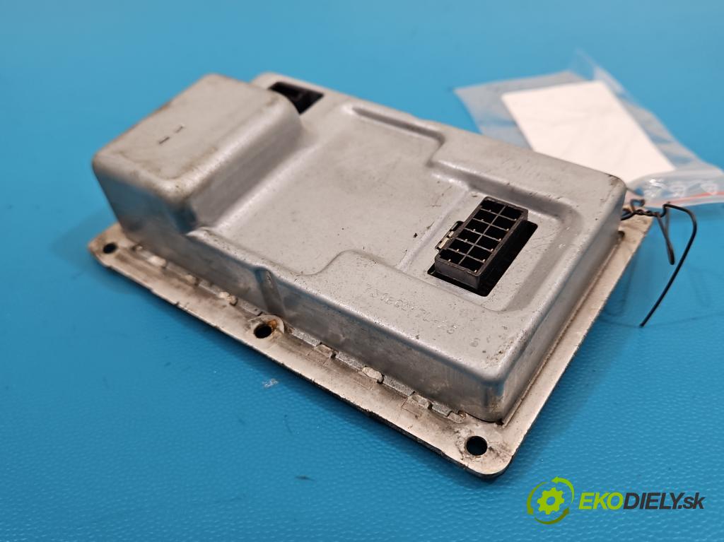 Porsche Cayenne I 2002-2010 4.5 V8 340KM: automatic 250 kW 4511 cm3 5- střídač: xenon 73160057L (Riadiaca jednotka xenónu)