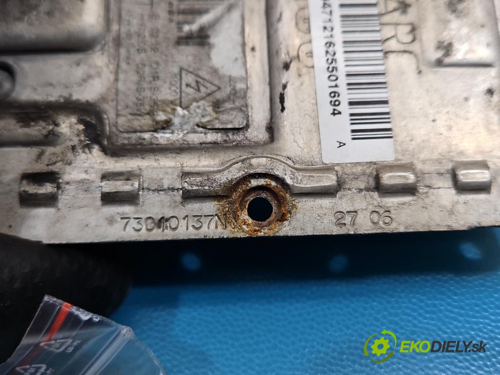 Porsche Cayenne I 2002-2010 4.5 V8 340KM: automatic 250 kW 4511 cm3 5- střídač: xenon 7316Q057L (Riadiaca jednotka xenónu)