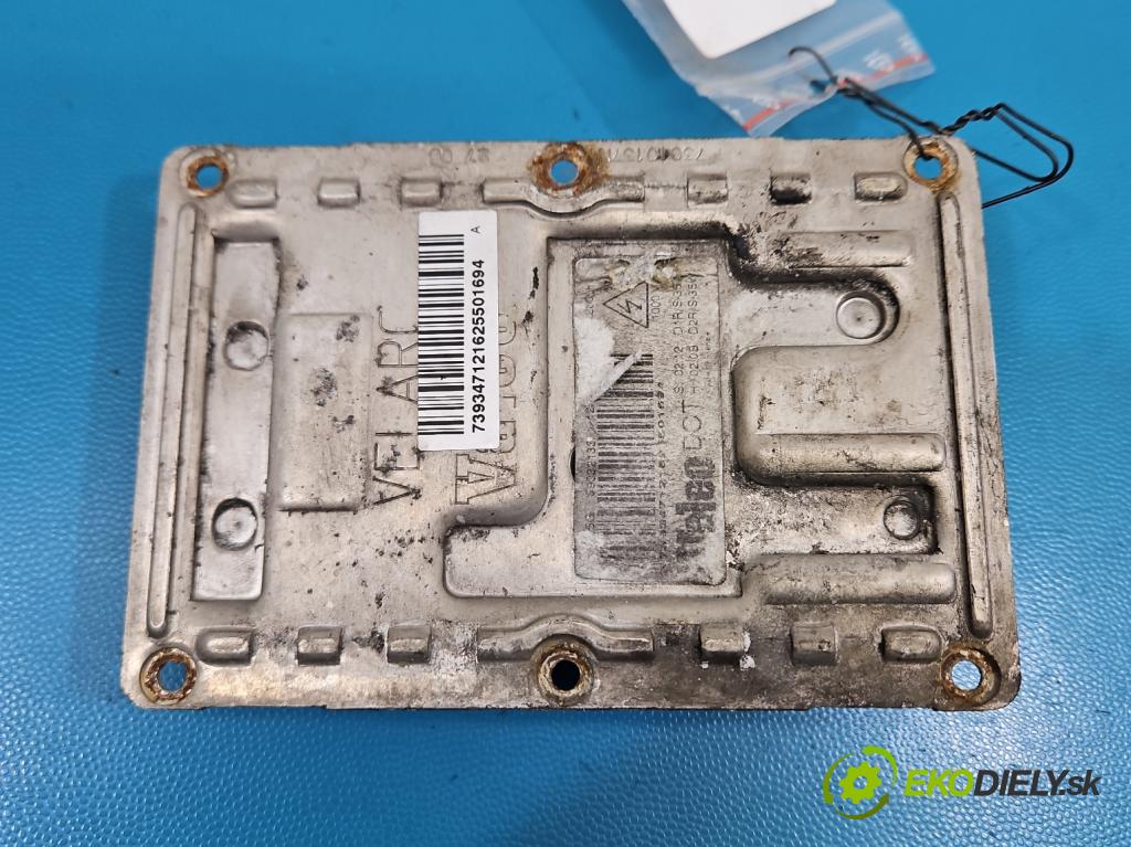 Porsche Cayenne I 2002-2010 4.5 V8 340KM: automatic 250 kW 4511 cm3 5- střídač: xenon 7316Q057L (Riadiaca jednotka xenónu)