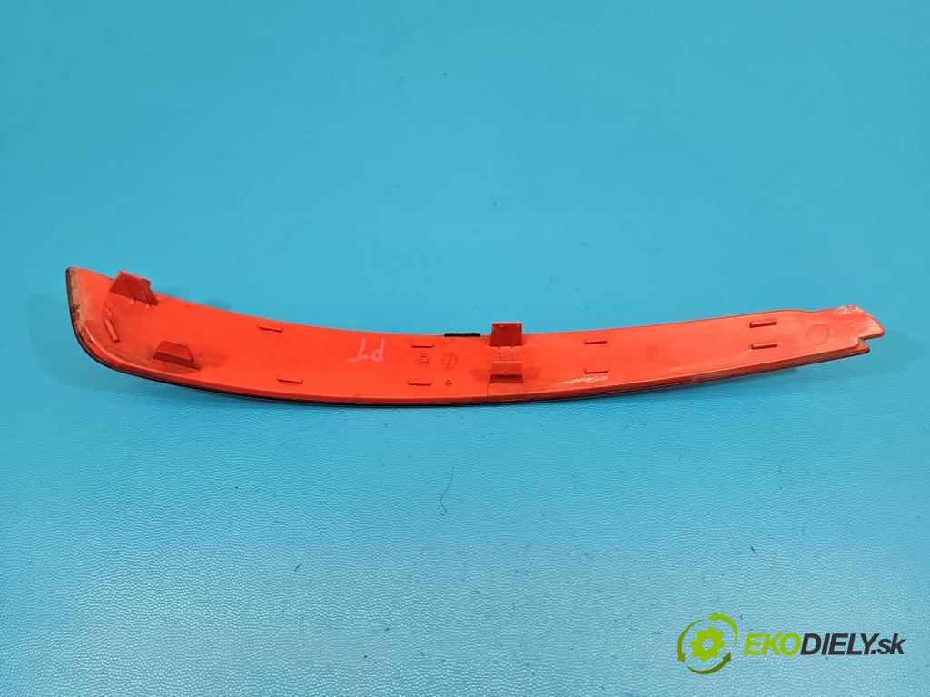 Skoda Octavia III 2013- 1.4 TSI 150 HP manual 110 kW 1395 cm3 5- Odraz: