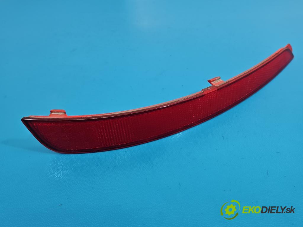 Skoda Octavia III 2013- 1.4 TSI 150 HP manual 110 kW 1395 cm3 5- Odraz: 5E5945105