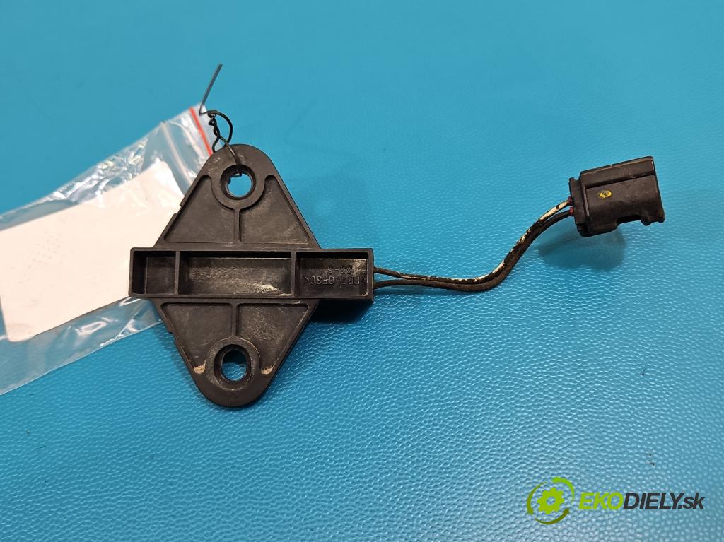 Mitsubishi Eclipse Cross  1.5 T 163 HP manual 120 kW 1499 cm3 5- Antena 8637B115