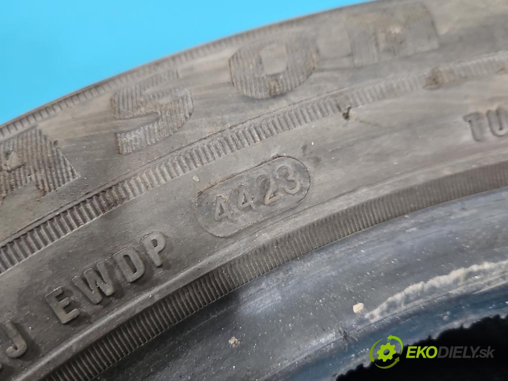 Citroen C5 I 2001-2008 2.0 hdi 109 HP manual 80 kW 1997 cm3 5- pneumatika celoročné pár