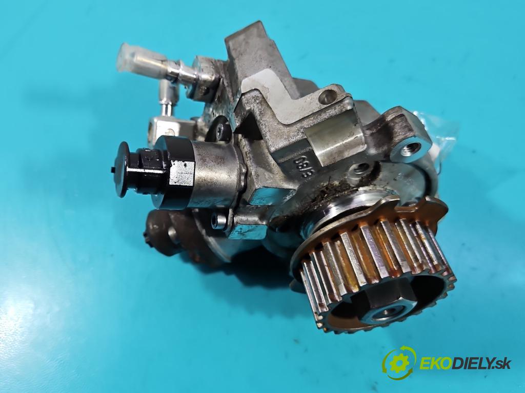 Ford Focus Mk3 2010-2018 1.5 tdci 95 hp manual 70 kW 1499 cm3 5- čerpadlo vstřikovací 0445010592 (Vstřikovací čerpadlo)