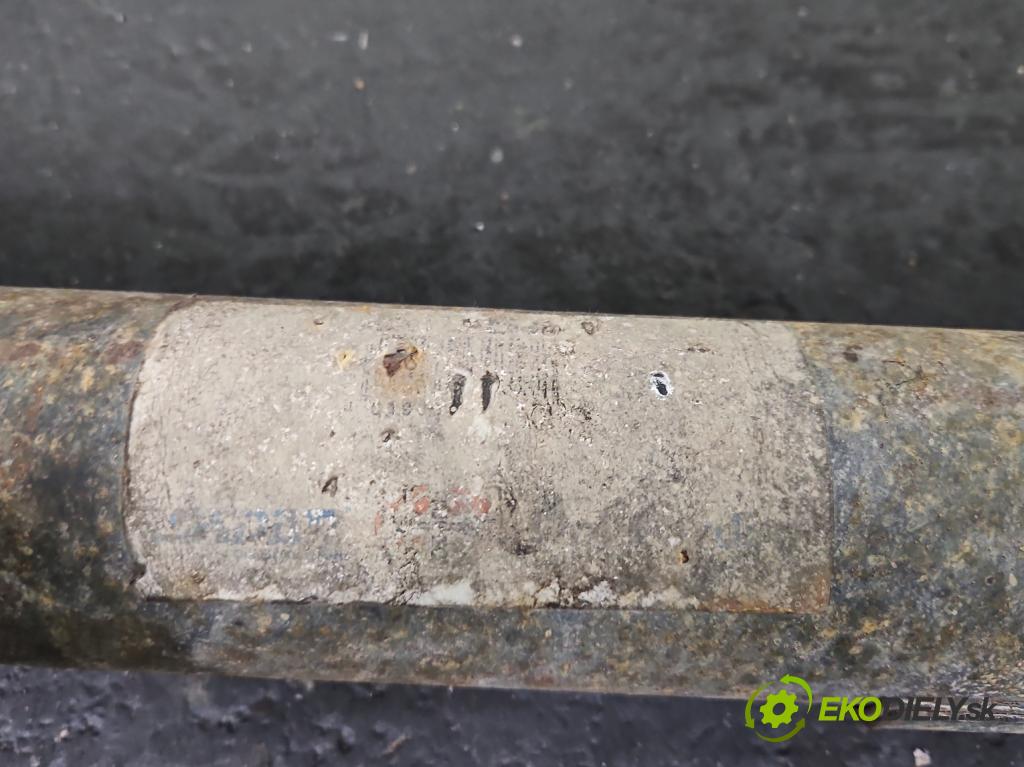 Porsche Cayenne I 2002-2010 4.5 V8 340KM: automatic 250 kW 4511 cm3 5- Hřídel: zadné  (Kardaňový hriadeľ)