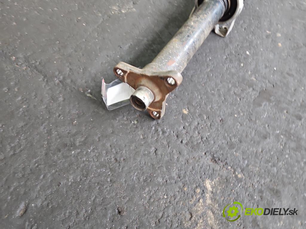 Porsche Cayenne I 2002-2010 4.5 V8 340KM: automatic 250 kW 4511 cm3 5- Hřídel: zadné  (Kardaňový hriadeľ)