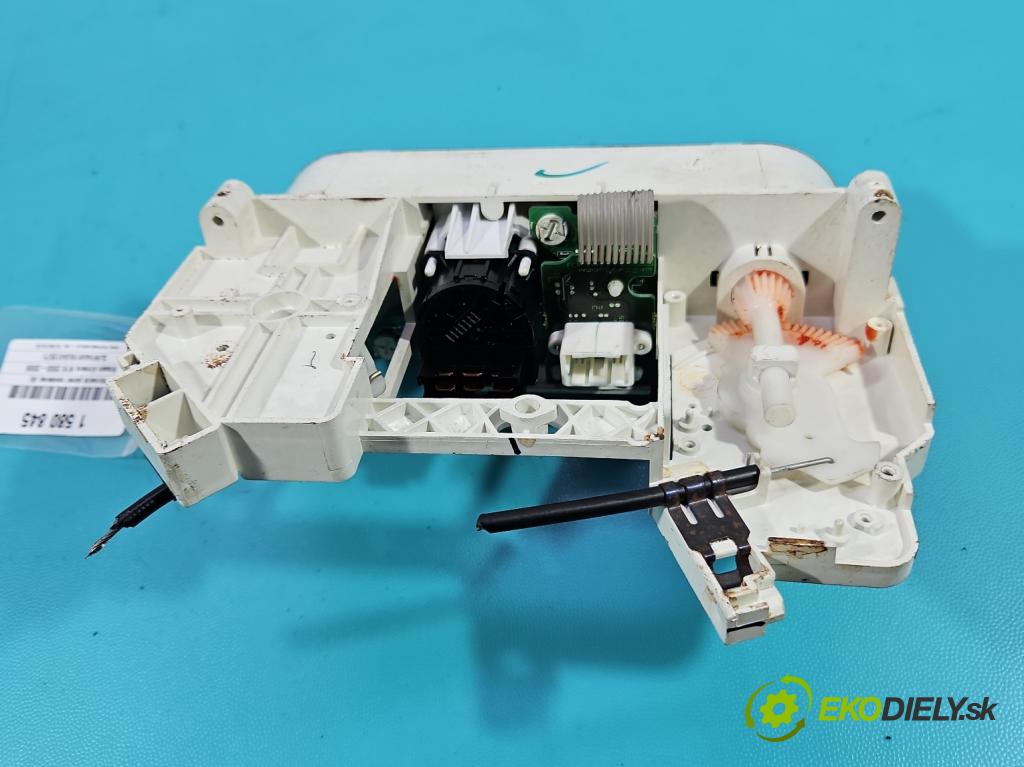 Nissan Almera N16 2000-2006 1.5 16V 98 HP manual 72 kW 1497 cm3 5- panel kúrenia